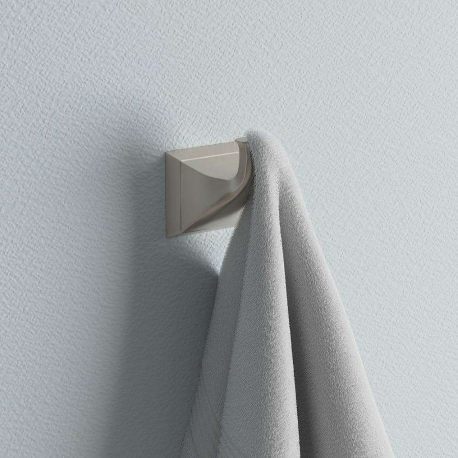 Bathroom Hardware * | Delta Everly Single Towel Hook In Brushed Nickel